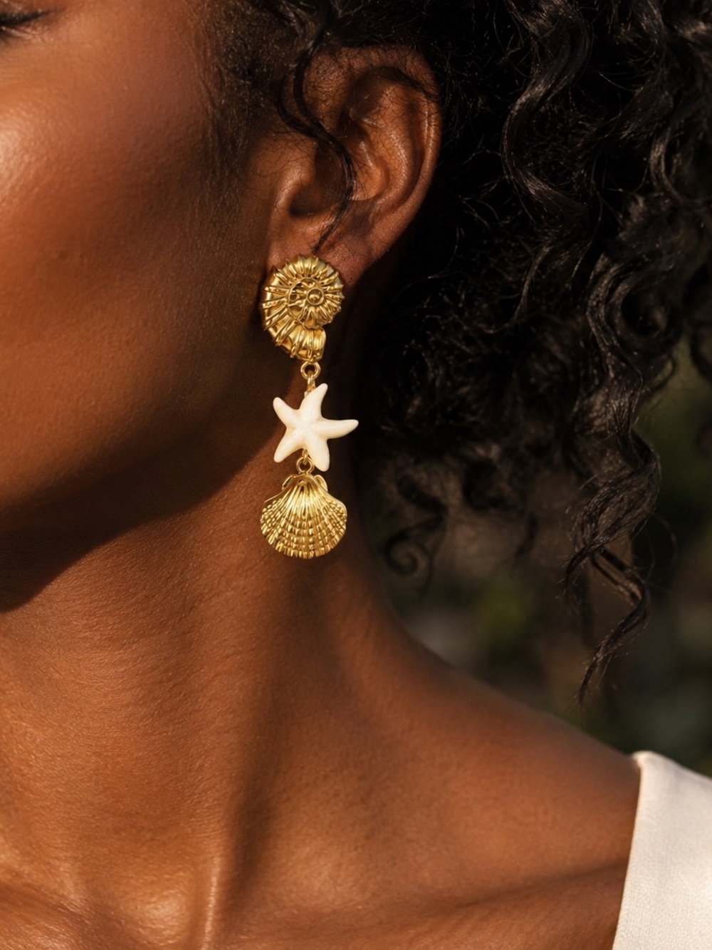 Shell & Starfish Dangle Earrings - Picture 3 of 3